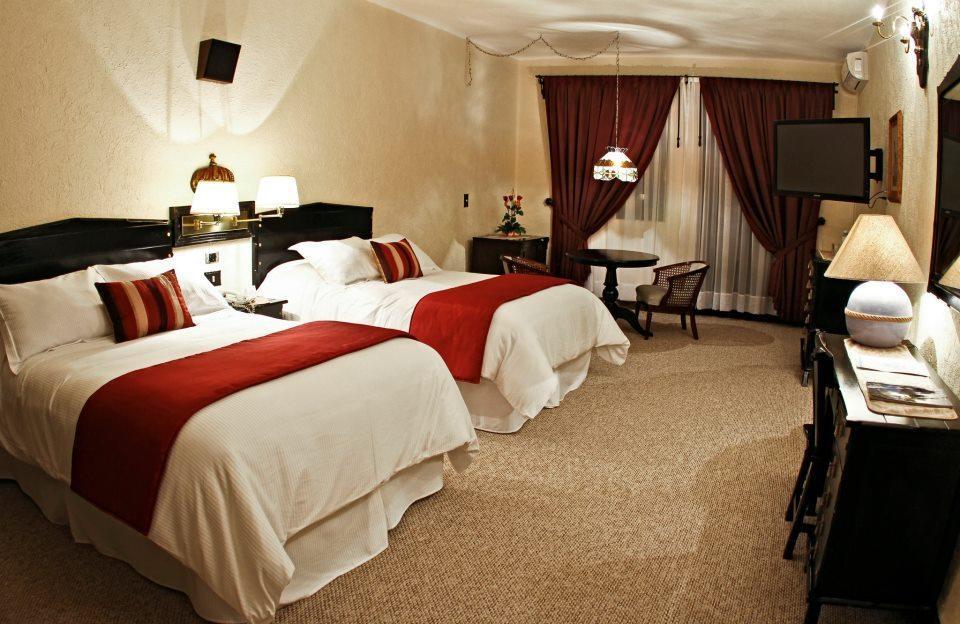 Hotel Royal Spa Zimapán Extérieur photo