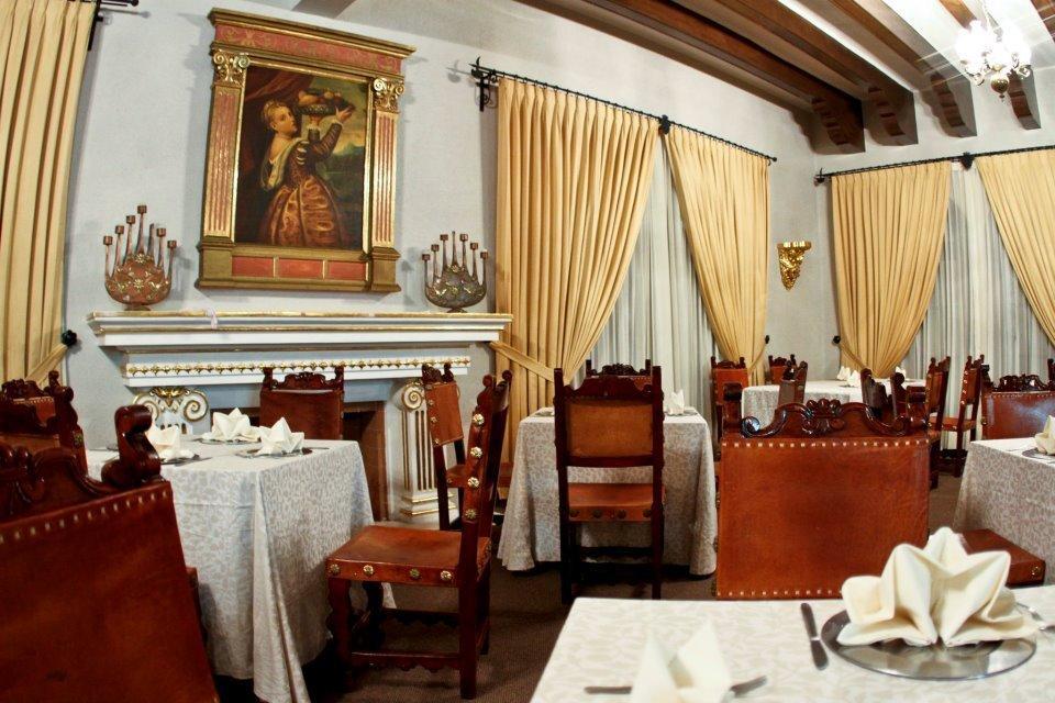 Hotel Royal Spa Zimapán Extérieur photo