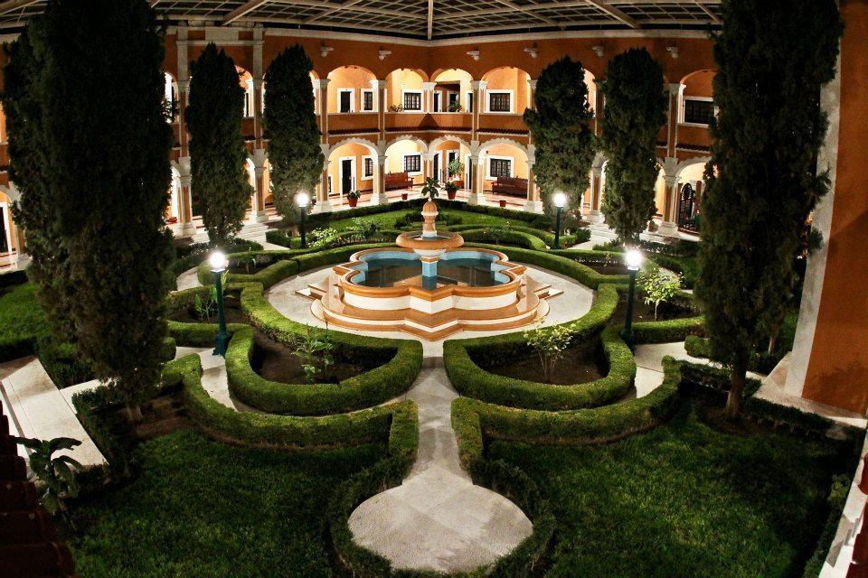 Hotel Royal Spa Zimapán Extérieur photo